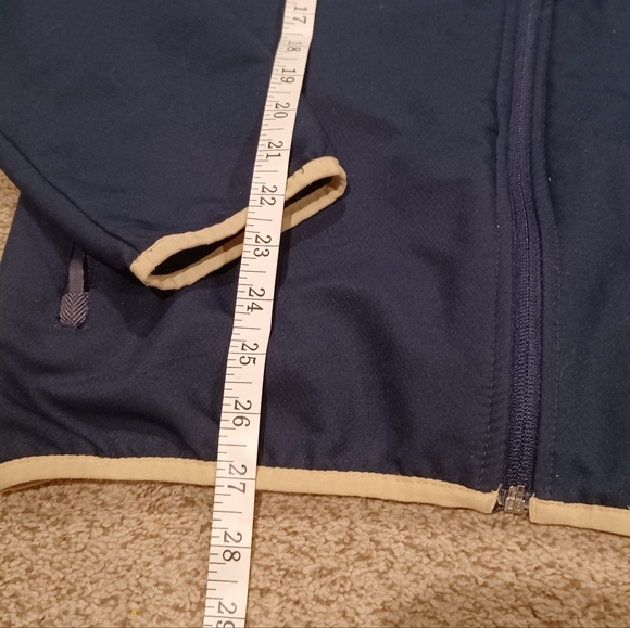 Notre Dame Full Zip lightweight jacket by Under Armour Mens SM Loose - Picture 4 of 8